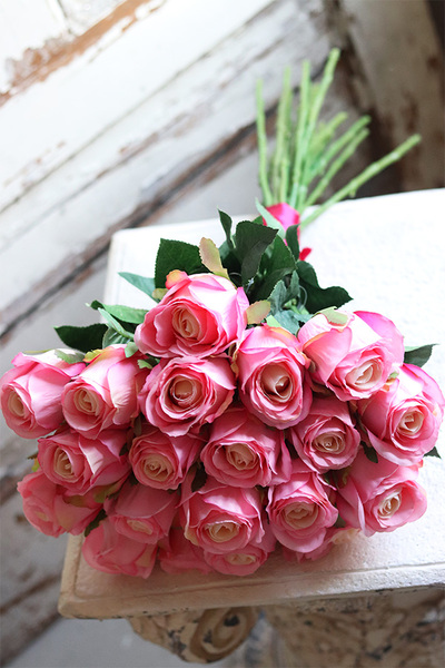 Hera, bukiet 20 różowych róż, dł.46cm 