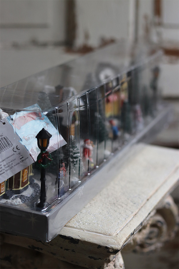 Scenka Zimowa Saute, zestaw dekoracji LED