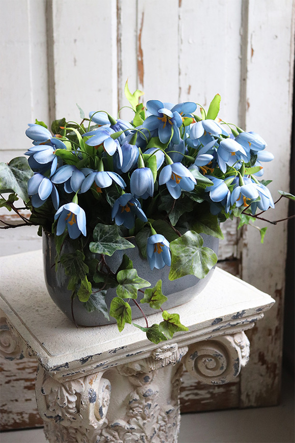 Krokusy Blue, kompozycja wiosenna z niebieskich kwiatów, wym.26x47cm