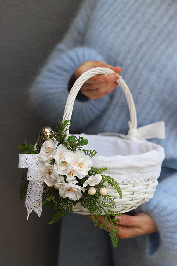 Helie, dekorowany koszyczek wielkanocny