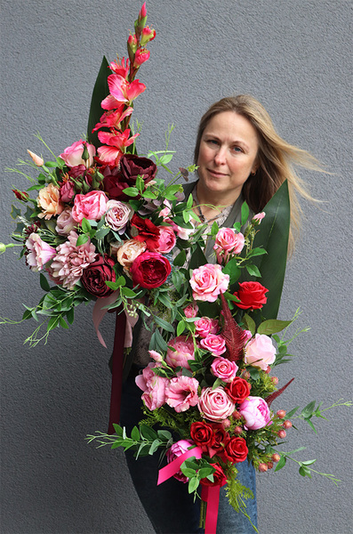 Ferina, bukiet nagrobny do położenia, dł.62cm