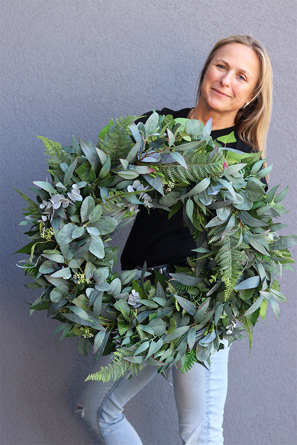 Eukaliptus Modern, zielony wianek na drzwi