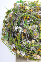 W Gnieździe, wiosenny wianek z gałązek