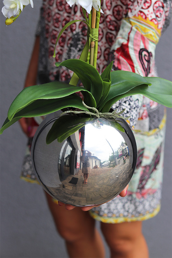 Silveia Big, sztuczny storczyk w lustrzanej donicy