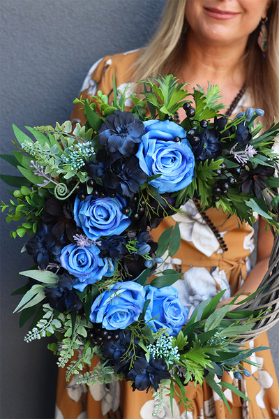 Grantowe Róże, kwiatowy wianek na drzwi, śr.35cm