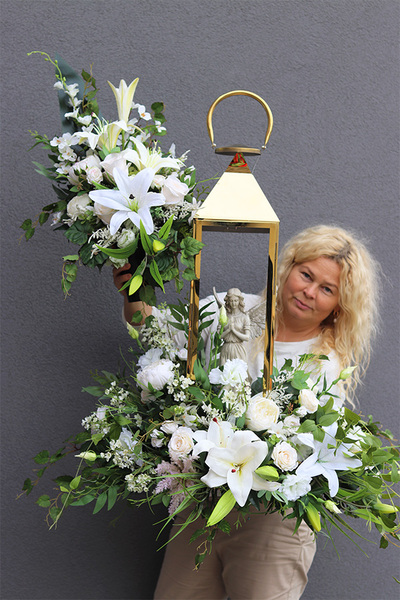 Angelo Garden Premium 2, lampion nagrobny z kwiatami