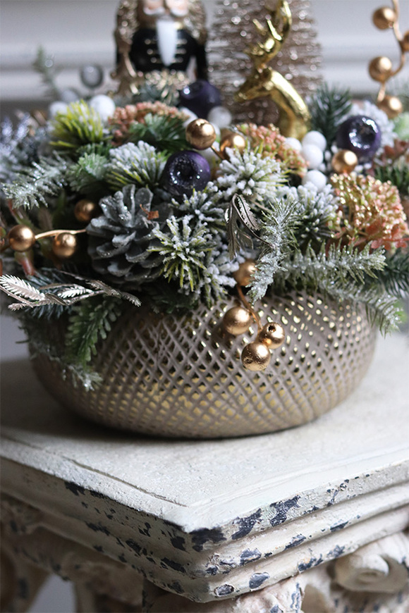 Christmas Eve, świąteczny stroik z dziadkiem w misie