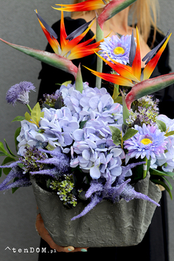 Bajeczne Strelicje Volcan, komplet dekoracji nagrobnych, kompozycja + bukiet