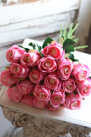 Hera, bukiet 20 różowych róż, dł.46cm 