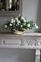 Tulippo, kompozycja wiosenna w złotym naczyniu, wym.34x60cm 