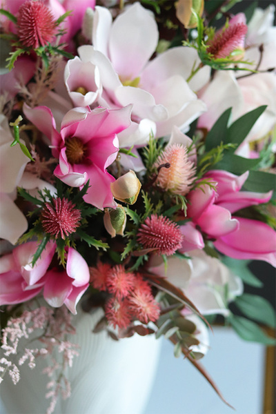 Magnolia Extra, bukiet różowych kwiatów do wazonu