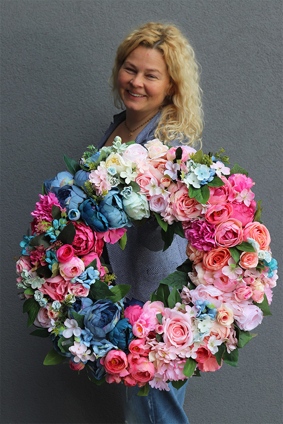 Caryca Katarzyn Millo, bogaty wianek na drzwi, śr.57cm