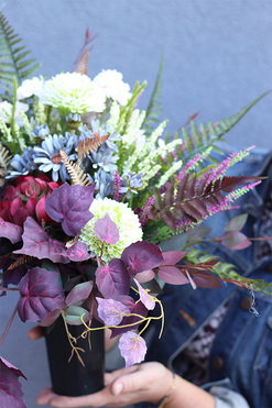 Merie, bukiet nagrobny we wkładzie, dł.40cm