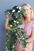 Rosie, girlanda zielona z różami