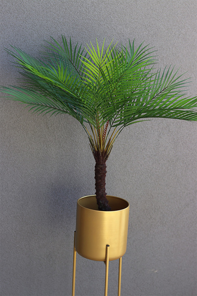 Exotica B, sztuczna palma w złotej donicy, wys.129cm 