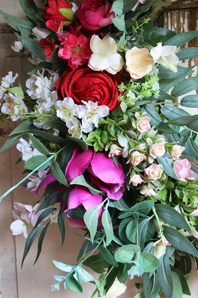 asymetryczny wianek na obręczy, Subtelle Ruby Red 3, śr.53cm