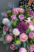 Kerrata New 2, pastelowa dekoracja nagrobna w ciężkiej misie