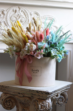 Sweet Pastels, kolorowy flowerbox z  suszem, wys.40cm 