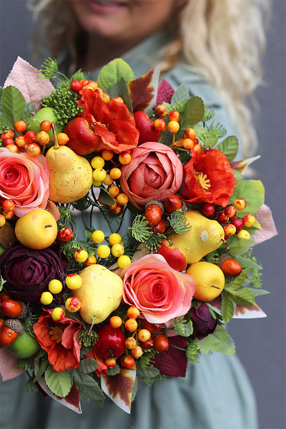 Pomarańczowe Smaki, dekoracyjny wianek z owocami