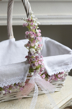 Kaszka Pastella Cottage, dekorowany koszyczek wielkanocny z serwetką, wys.30cm