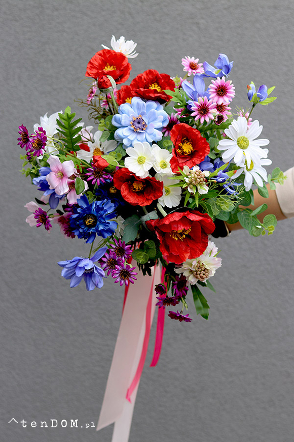 Mazurskie Łąki, bukiet z polnych kwiatów