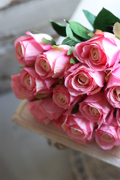 Hera, bukiet 20 różowych róż, dł.46cm 