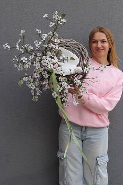 OD RĘKI Gołąbek Pokoju, asymetryczny wianek na drzwi z ptaszkiem, wym.35/70cm