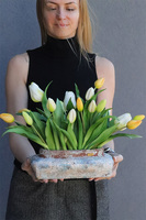 Tulipany Modern, wiosenna dekoracja z tulipanami