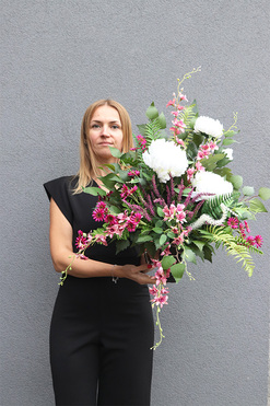 Zorrana, bukiet nagrobny we wkładzie do wazonu, dł.56cm