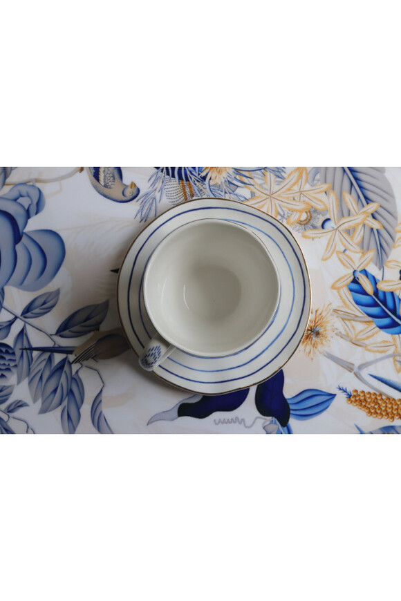 Elegance, porcelanowa filiżanka ze spodkiem w pudełku