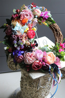 Funny Flowers, wiosenny wianek z motylem