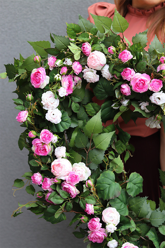 Różane Serce, wieniec nagrobny w kształcie serca, dł.92cm 