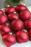 Red Swallowtail, szklane bombki w pudełku