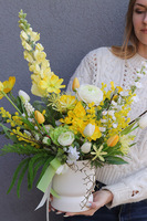 Amira Eclipse, dekoracja kwiatowa na stół wielkanocny