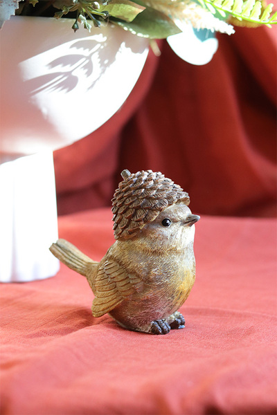 Jesienne Harce, figurka dekoracyjna ptaszek