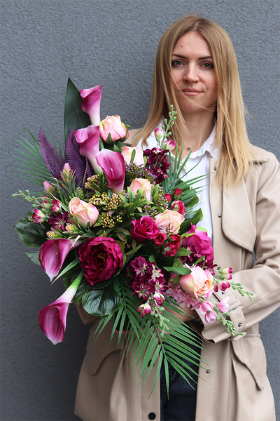 Derenata, komplet dekoracji nagrobnych