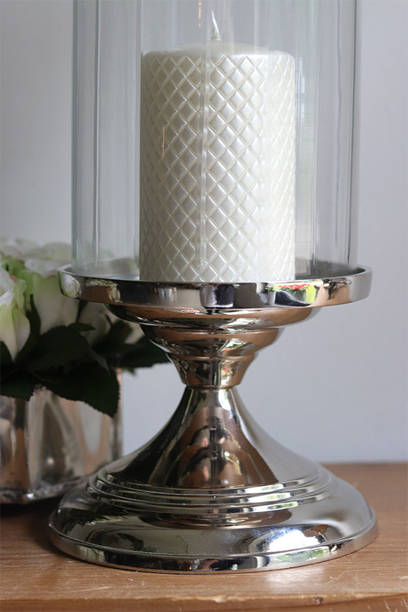 Glamouria, szklany świecznik na metalowej nodze