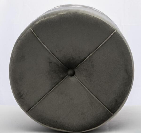 Endire Gold, welurowa pufa z ozdobną podstawą, szara, wym.37x37cm 