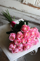 Hera, bukiet 20 różowych róż, dł.46cm 