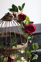 Klatka My Garden, dekoracja w klatce z kwiatami