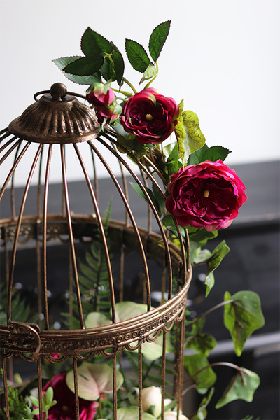 Klatka My Garden, dekoracja w klatce z kwiatami