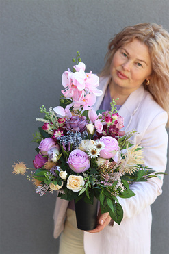 Niverre, bukiet nagrobny we wkładzie do wazonu, dł.40cm 