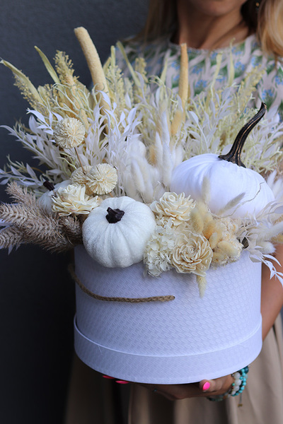 Pumpkin Creme, jesienny flowerbox z dyniami, wys.43cm 