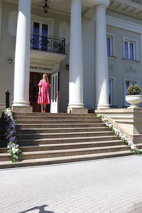 Malediwy Pink, różowa girlanda ze sztucznych kwiatów