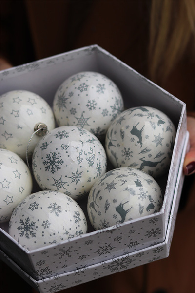 bombki dekoracyjne w pudełku prezentowym, Scandi White & Grey