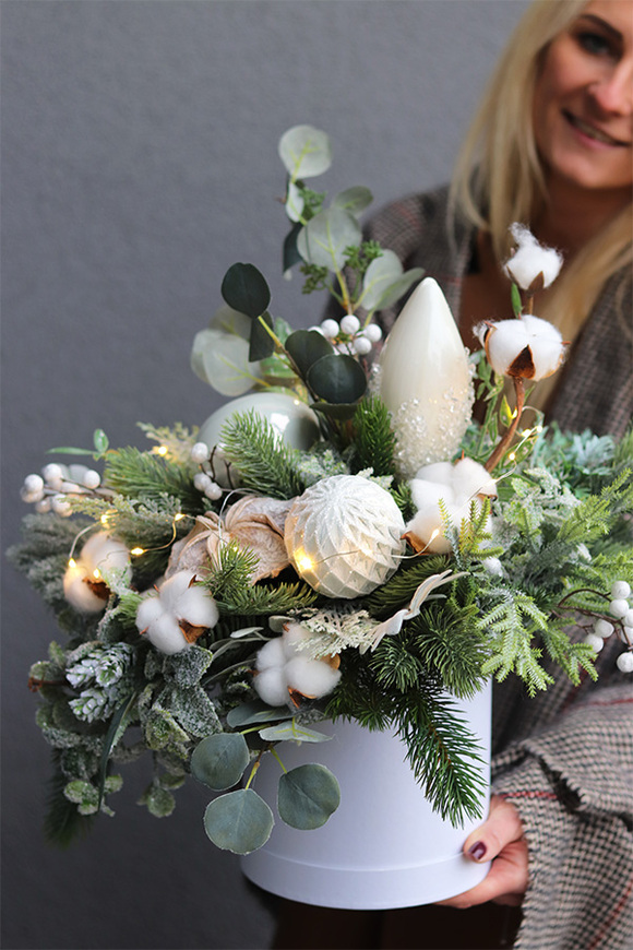 Bielloso LED, mroźny flowerbox świąteczny