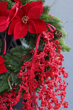 OD RĘKI Świąteczna Kaskada, zimowy wianek z poinsecją, śr.50cm 