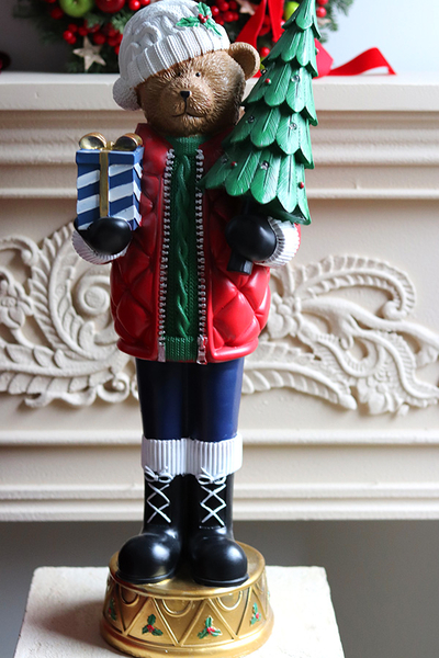 Winter Ball, figurka bombki ceramiczne	