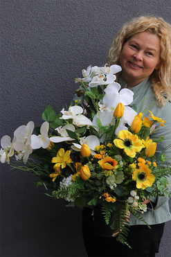 Yellon, biało-żółty bukiet nagrobny we wkładzie, dł.55cm