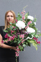 Zorrana, bukiet nagrobny we wkładzie do wazonu